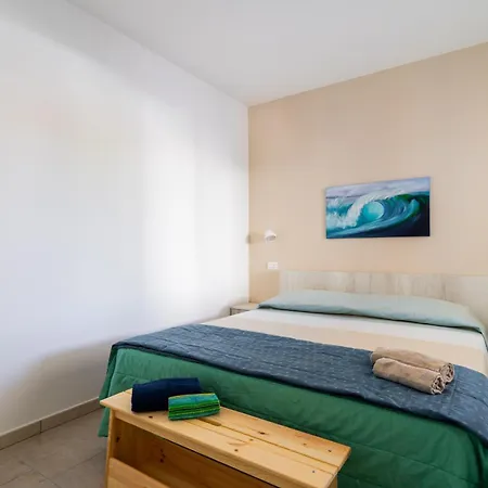 Della Vite By Just Srl Marina Di Pescoluse